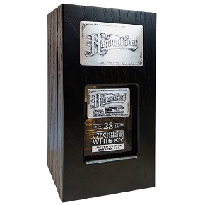 Hammer Head-Aged 28 Years Limited Edition Cask No. 330 Czech Vintage Single Malt Whisky