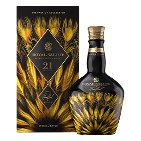 Chivas Regal-Fashion Collection "Royal Salute" 21 Years Old Blended Scotch Whisky (The Harris Reed E