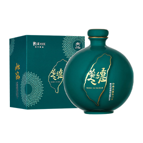 金門酒廠-「美德」總統副總統就職紀念 戰酒黑金龍五年陳高（禮盒）