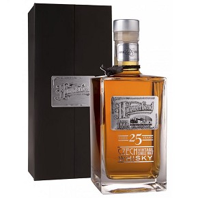 Hammer Head-Aged 25 Years Czech Vintage Single Malt Whisky Gift Box（紙盒版）